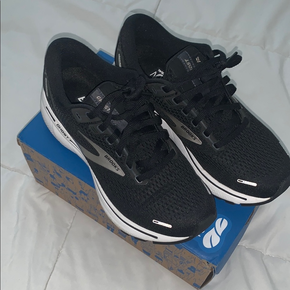 Brooks Black Ghost 14 Women’s Size 7 - Picture 9 of 9